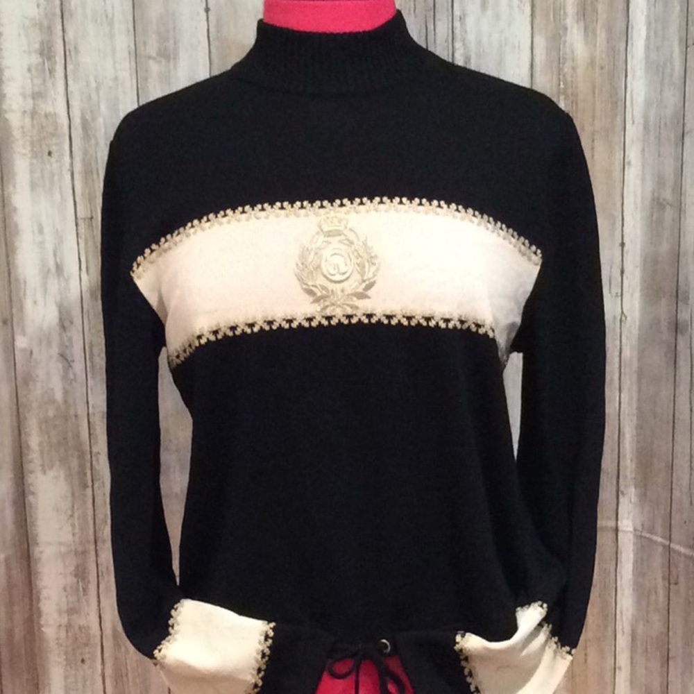 VINTAGE GORGEOUS!, “ST. JOHN” LOGO SWEATER